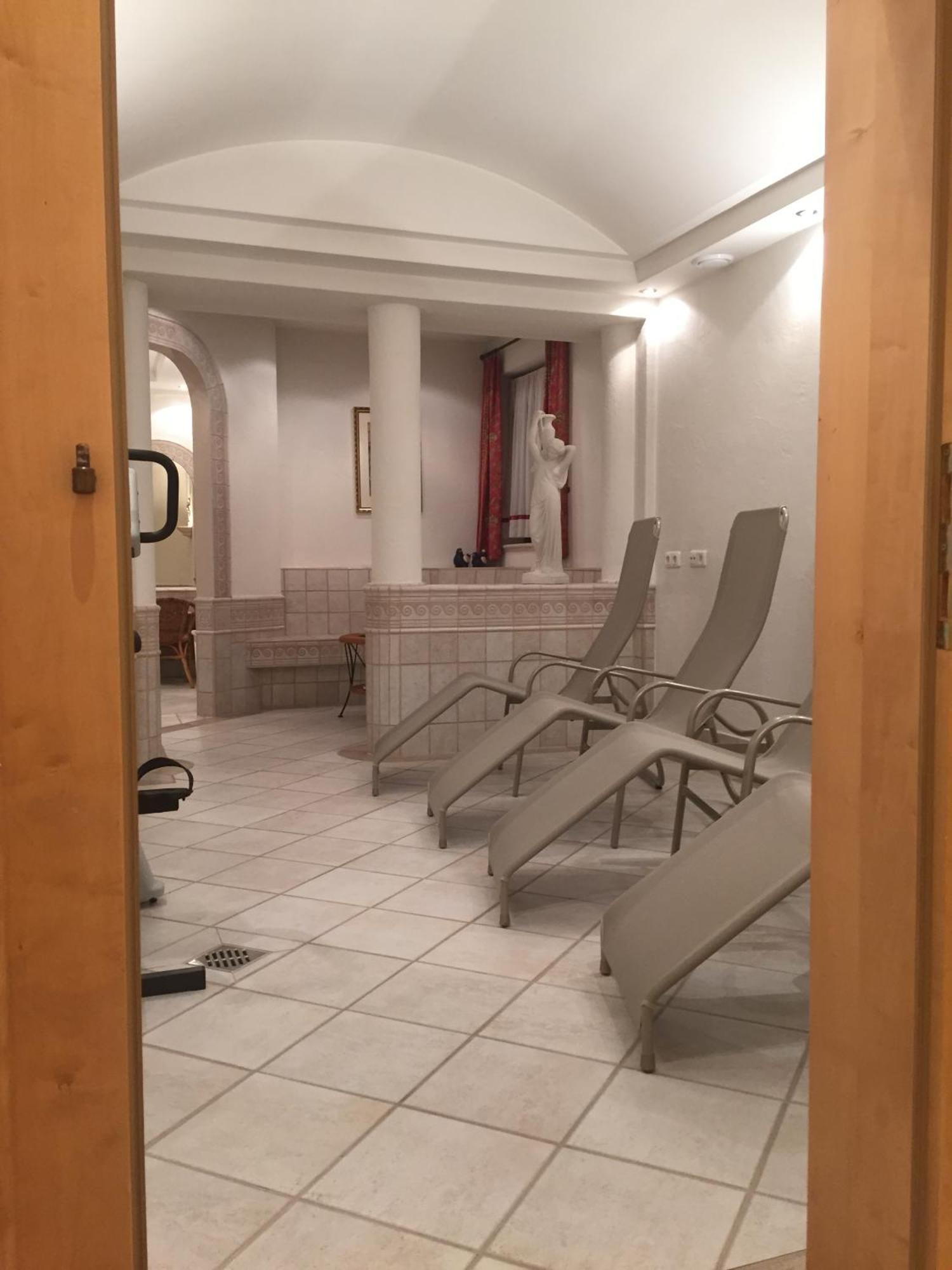 Hotel Angelika Санкт Антон ам Арлберг Екстериор снимка